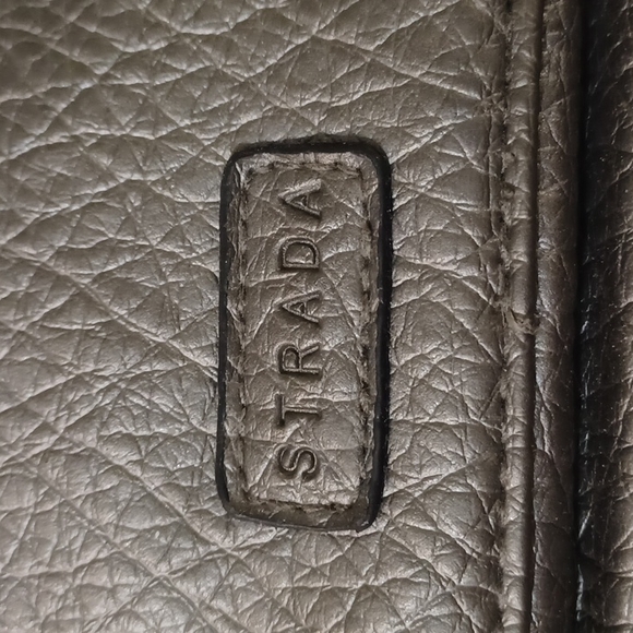 Women's Strada Crossbody Grey Purse - Picture 2 of 9